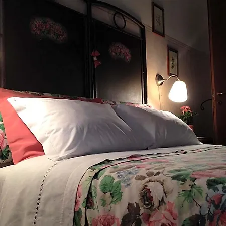 Ca 'd Langa Bed & Breakfast