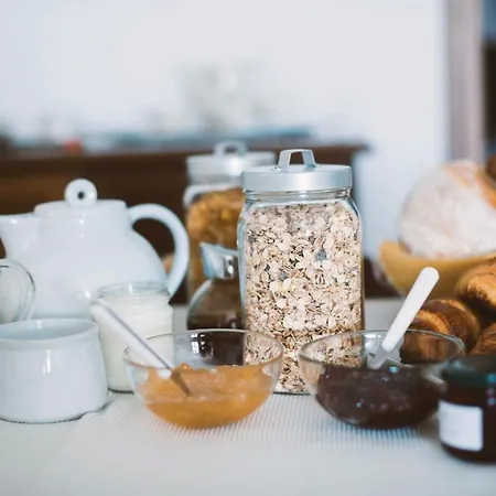 Alojamento de Acomodação e Pequeno-almoço Cà 'd Langa 4*